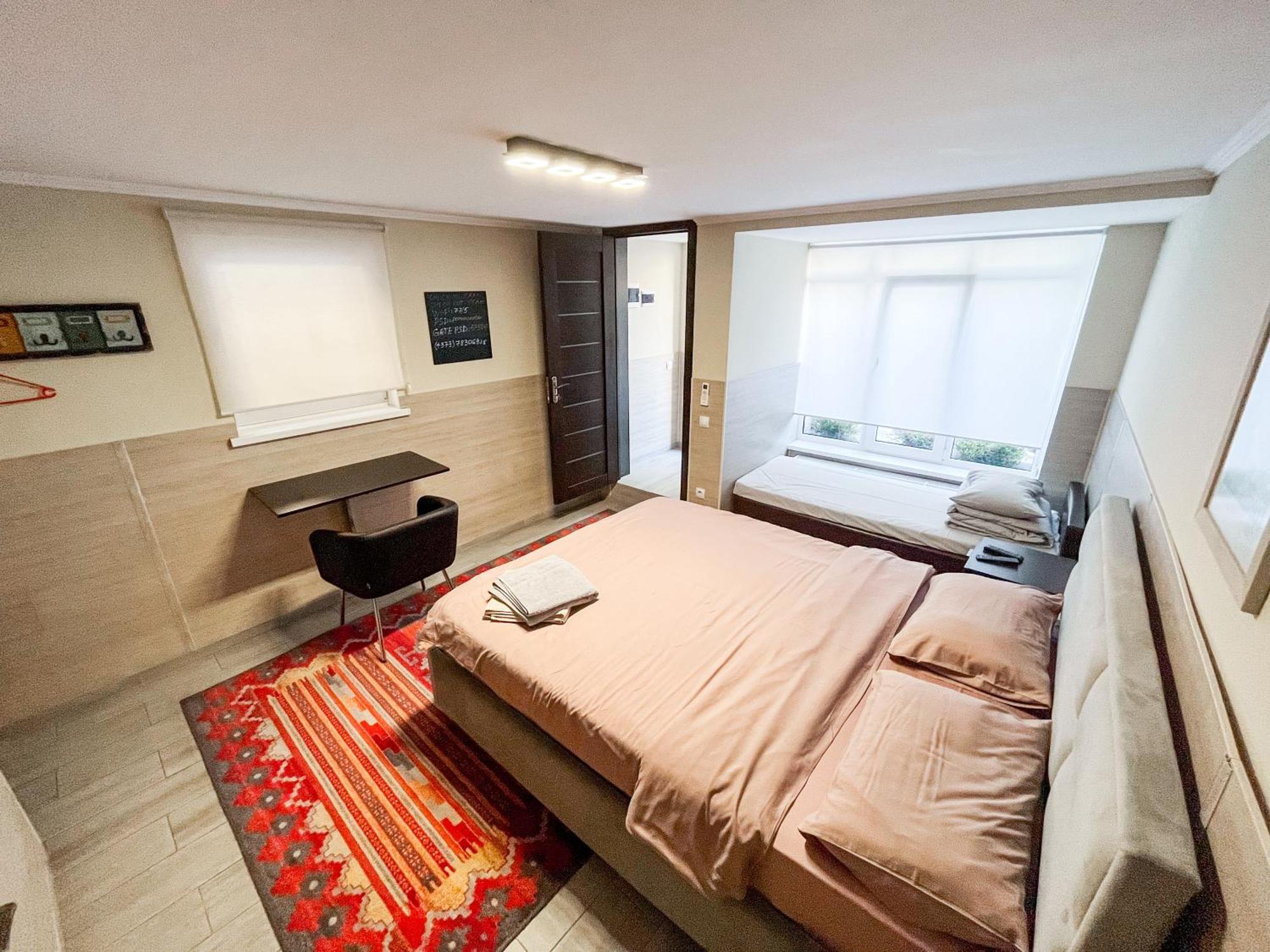 77/5 Hotel Kisinyov Kültér fotó