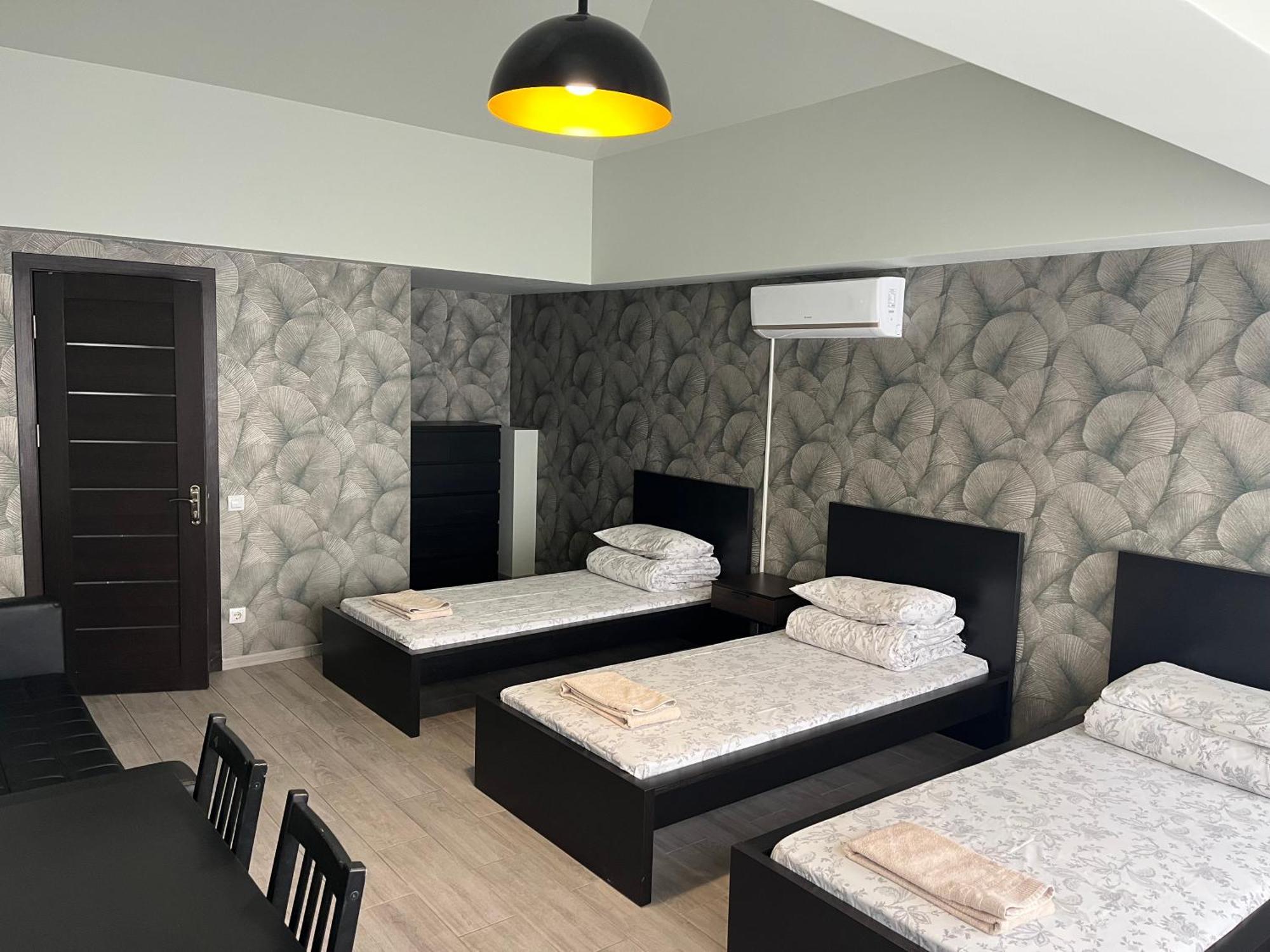77/5 Hotel Kisinyov Kültér fotó