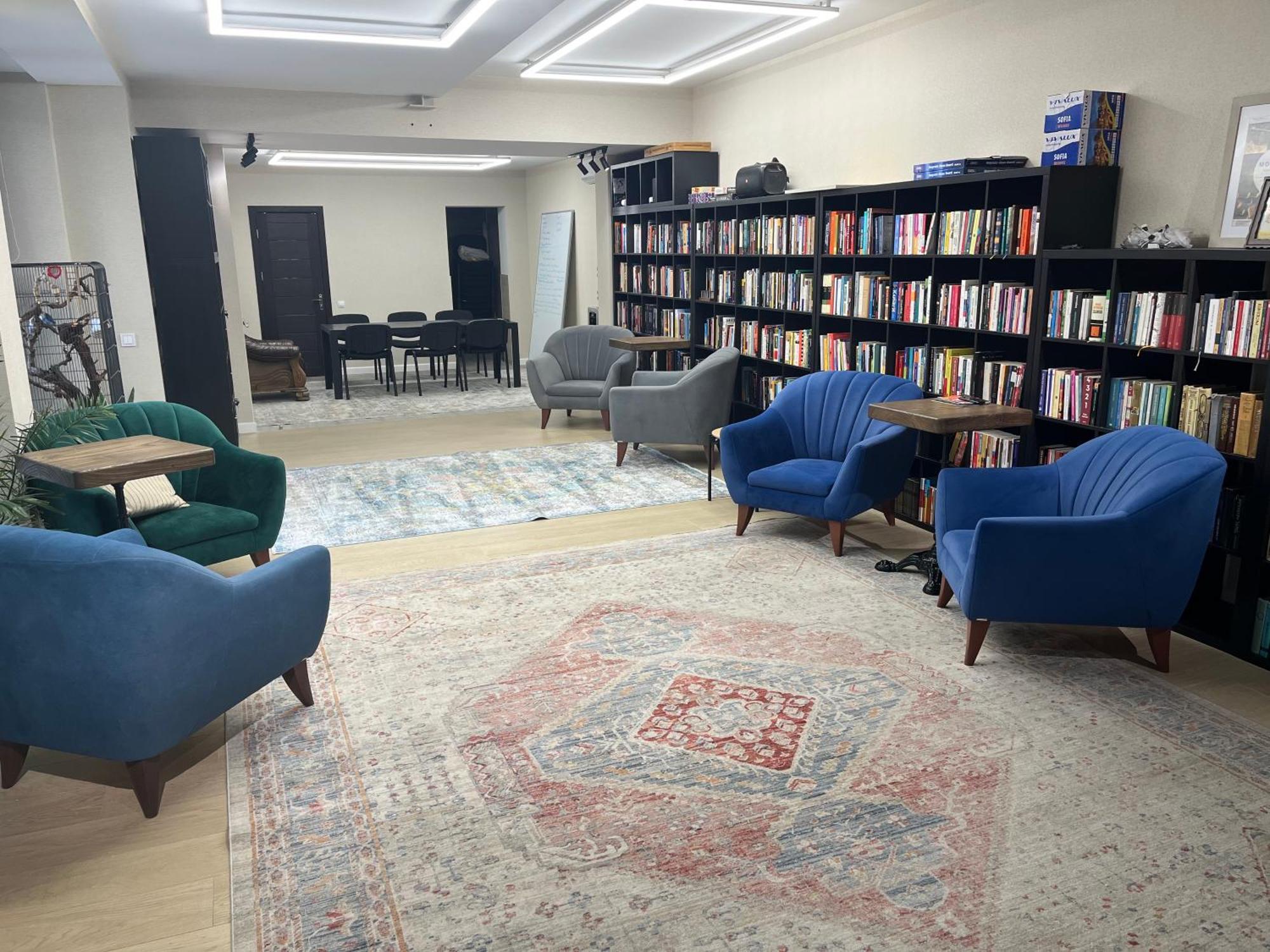 77/5 Hotel Kisinyov Kültér fotó